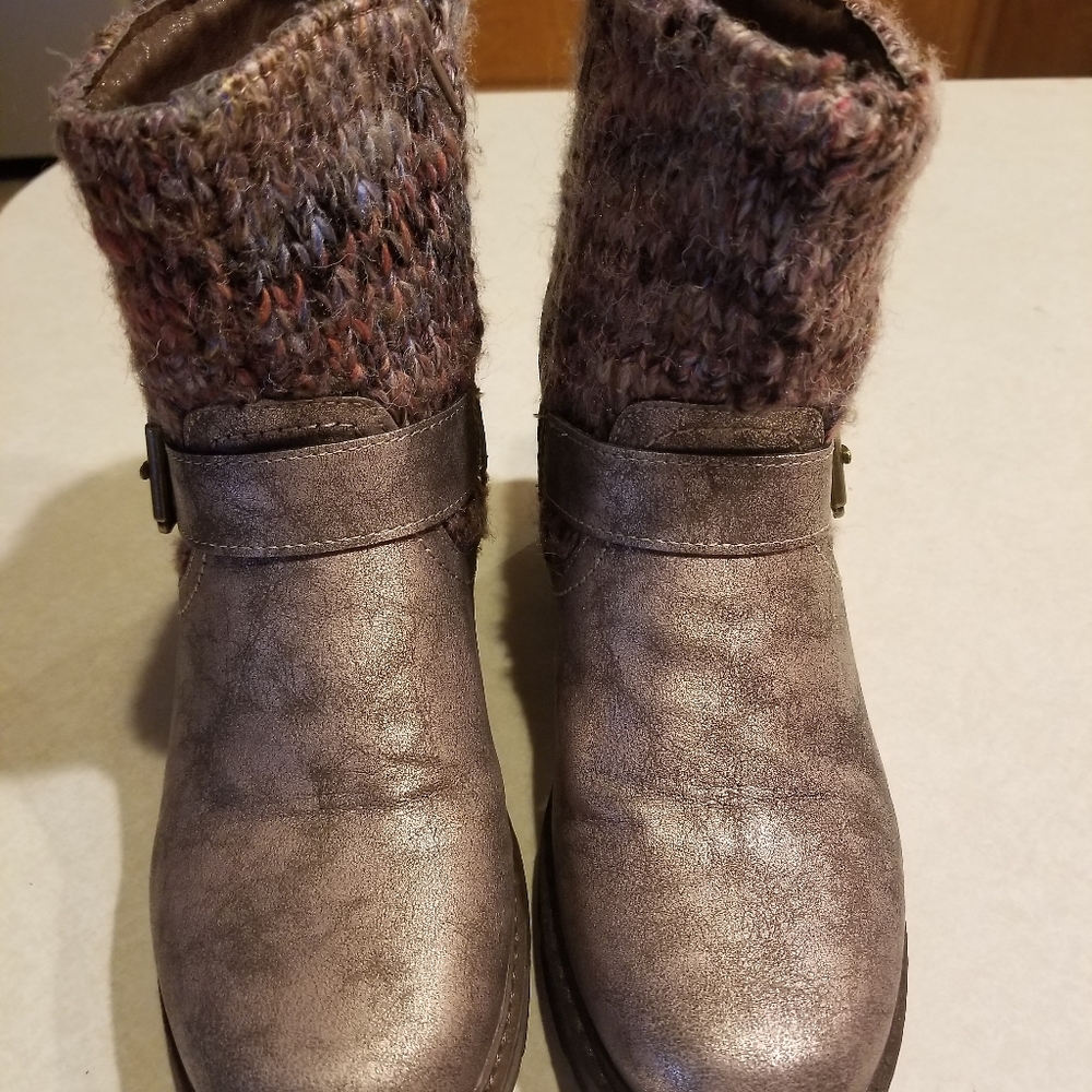 Mukluk Boots